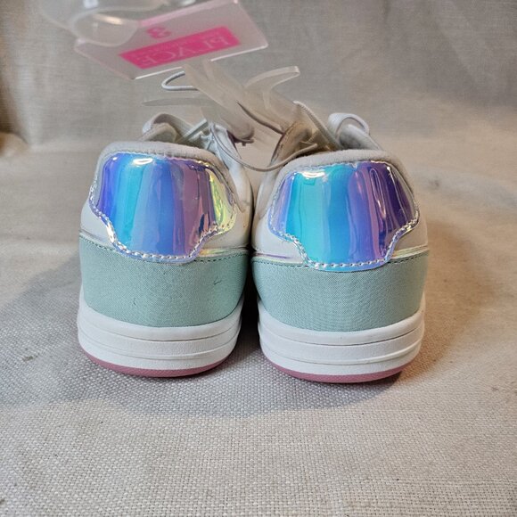 The Children's Place Girl's Star Colorblock Low Top Sneaker - Size 3 - Picture 5 of 7